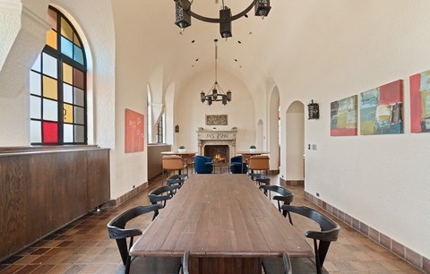 Dominium-Buzza Lofts-Chapel